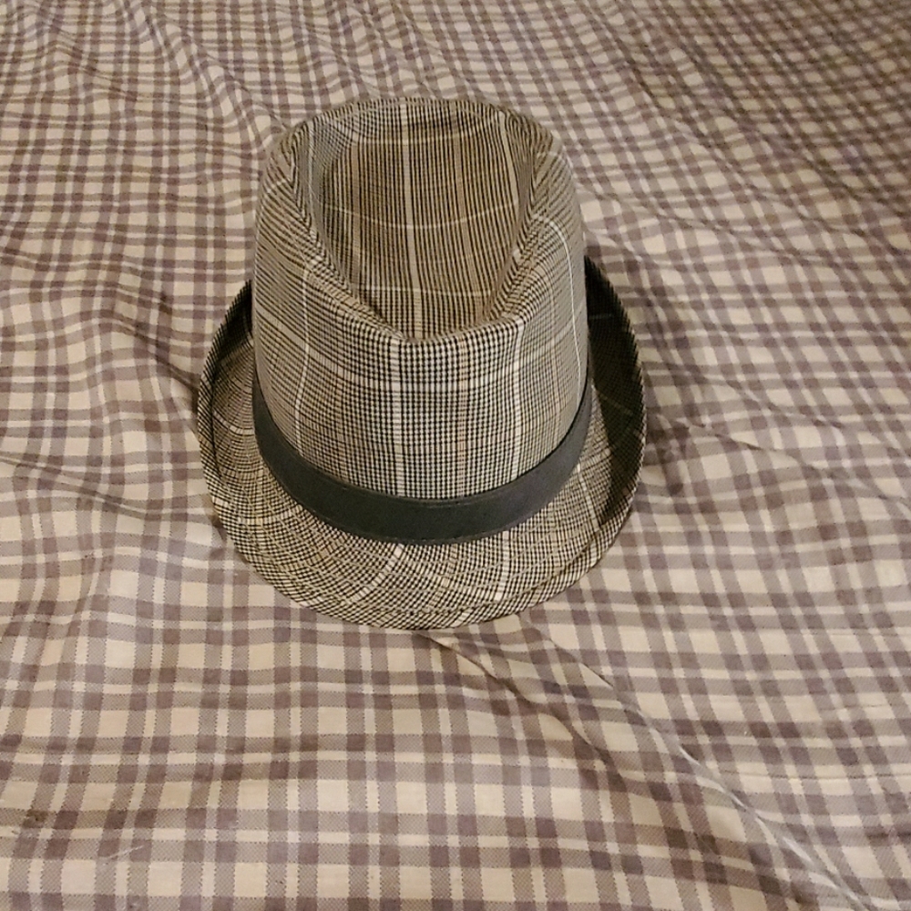 Fadora hat
